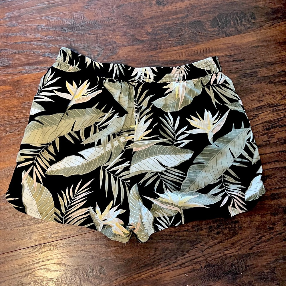 Volcom Linen High Waisted Shorts